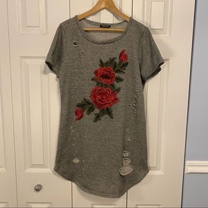 Fashion Nova Rose T-shirt dress
